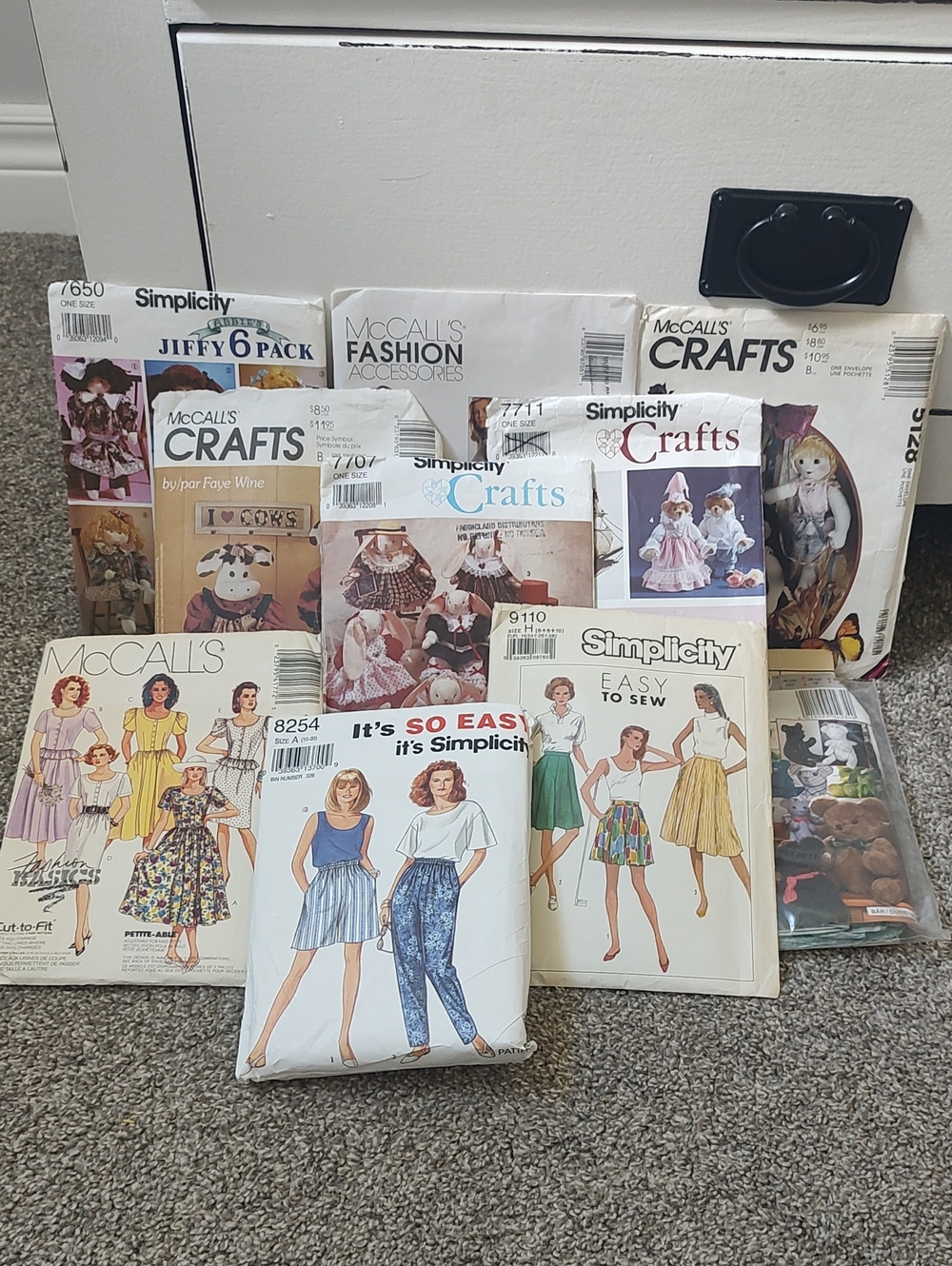 Bundle Of 10 Vintage Sewing Patterns